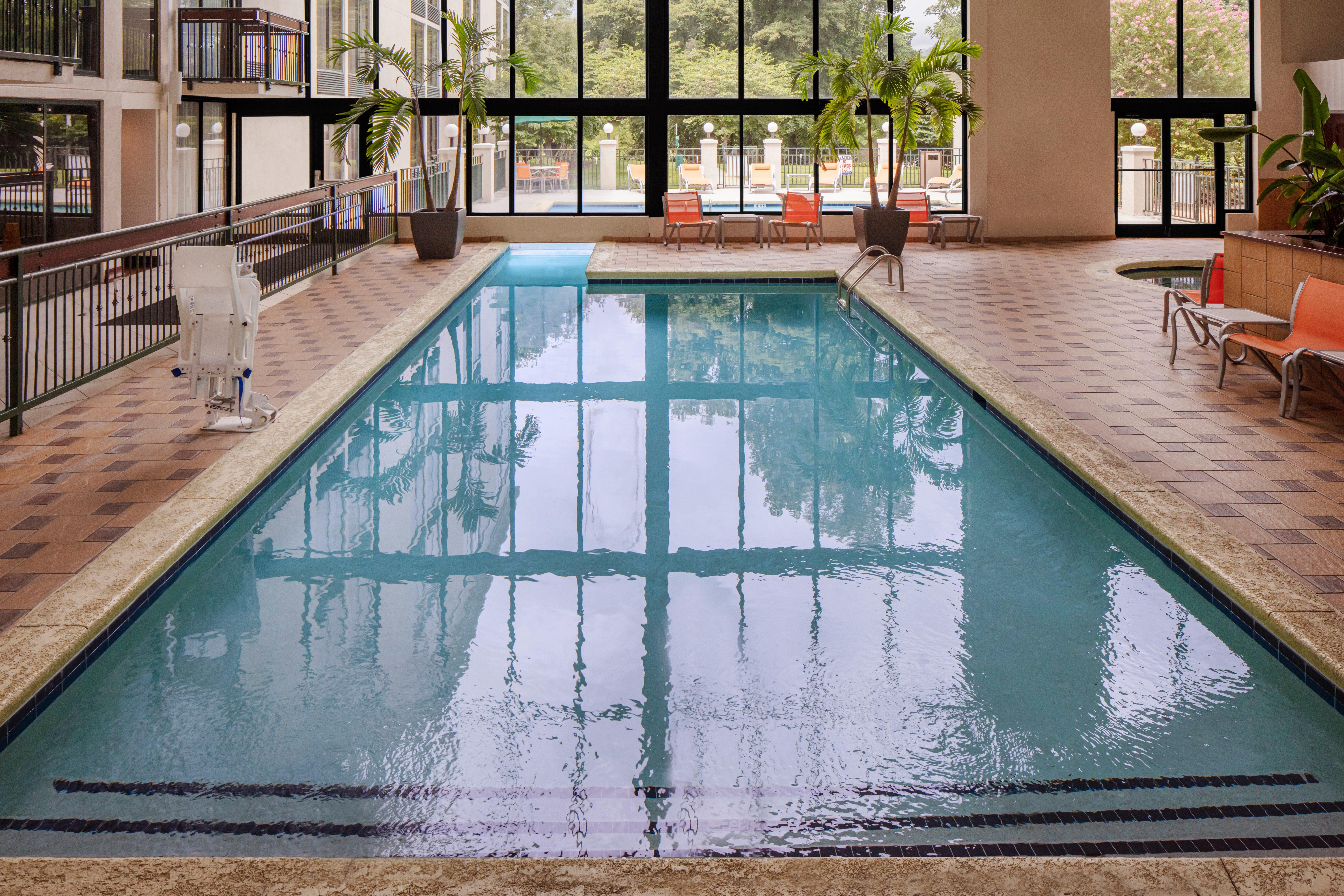 Holiday Inn Asheville - Biltmore West By Ihg Exterior foto